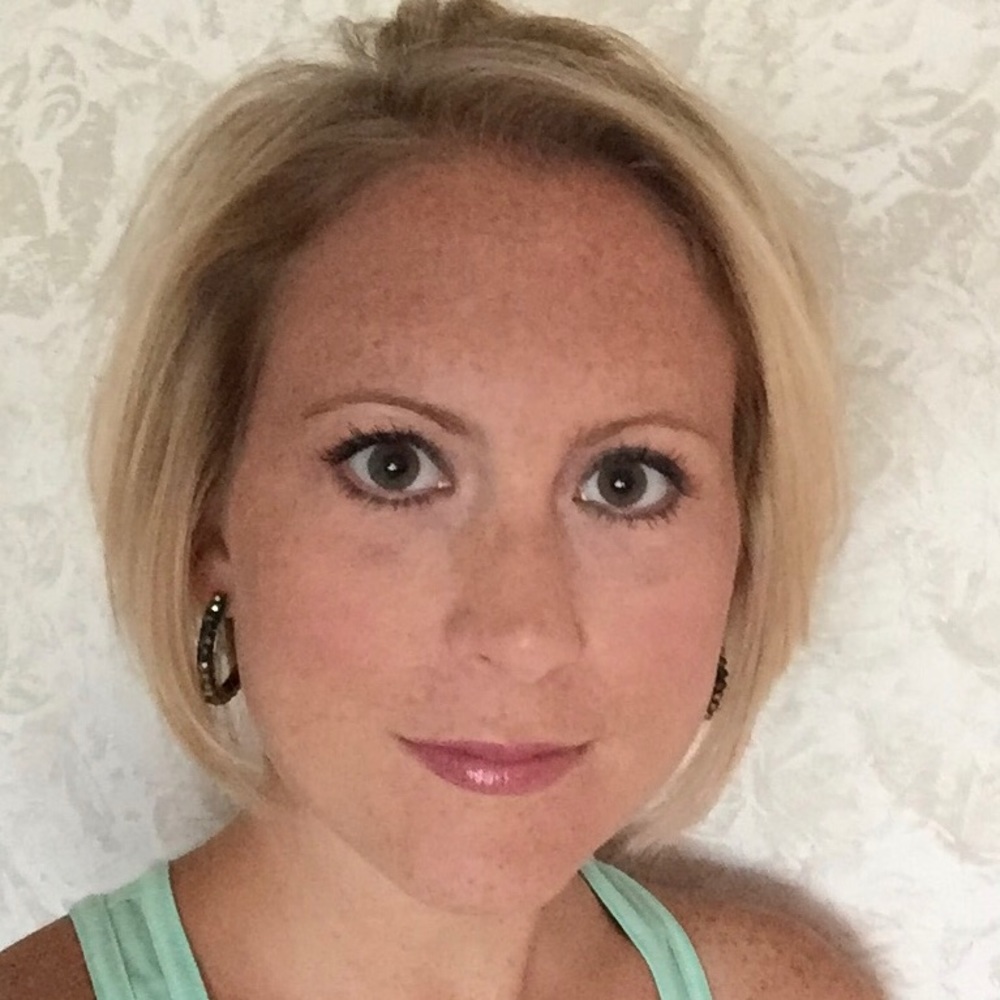 Meet your Posher, Holly